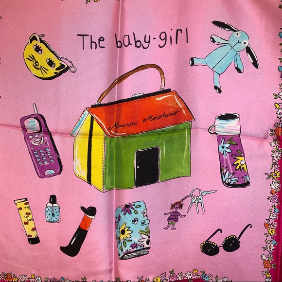 NWT authentic MOSCHINO Four Types of Women SILK SCARF bubble gum pink - Picture 9 of 12